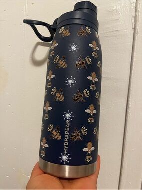 Hydrapeak Navy Bee-Pattern Insulated Water Bottle NWOT, never worn